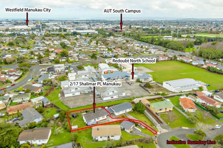 Photo of property in 2/17 Shalimar Place, Clover Park, Auckland, 2019