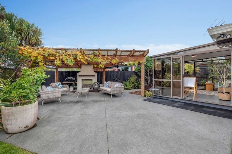 Photo of property in 36 Kirsten Place, Parklands, Christchurch, 8083