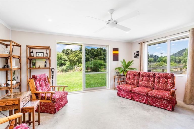 Photo of property in 6 Tavinor Road, Otaika, Whangarei, 0170