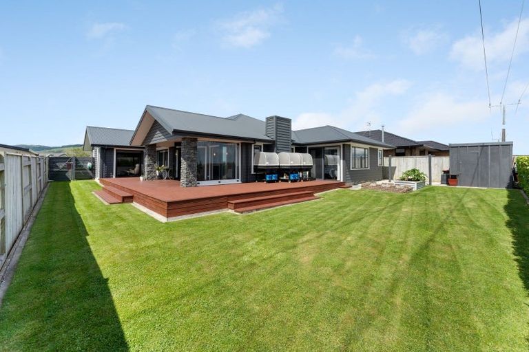 Photo of property in 25 Silicon Way, Fitzherbert, Palmerston North, 4410