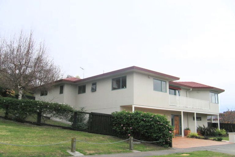 Photo of property in 59 Hetley Crescent, Taradale, Napier, 4112