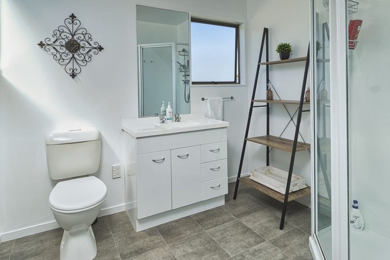 Photo of property in 56 Palmerston Road, Havelock North, 4130