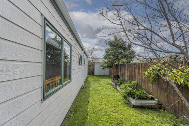 Photo of property in 7 Cholmondeley Crescent, Whitianga, 3510