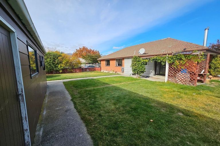 Photo of property in 15 Jollys Road, Cromwell, 9310