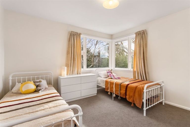 Photo of property in 196 Cashmere Road, Hoon Hay, Christchurch, 8025