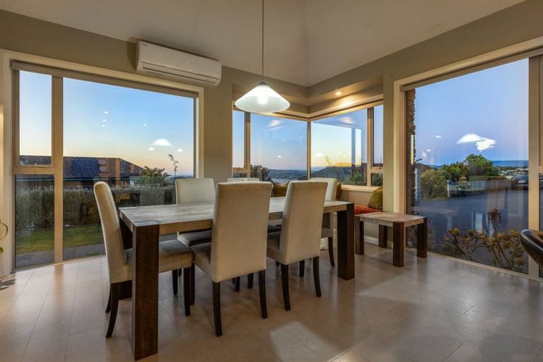 Photo of property in 18 Kahurangi Heights, Aotea, Porirua, 5024