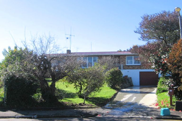 Photo of property in 14 Westney Place, Forest Lake, Hamilton, 3200