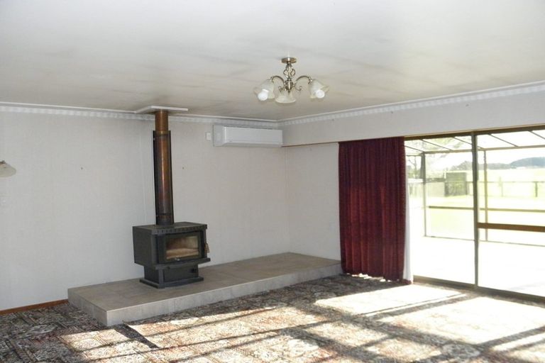 Photo of property in 398 Bay Road, West Plains, Invercargill, 9879