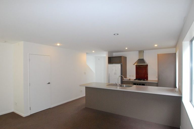 Photo of property in 1/2 Chelmsford Street, Ngaio, Wellington, 6035