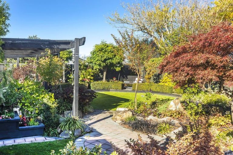 Photo of property in 188 Weston Road, St Albans, Christchurch, 8052