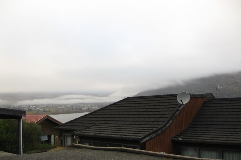 Photo of property in 4a Cresta Lane, Frankton, Queenstown, 9300