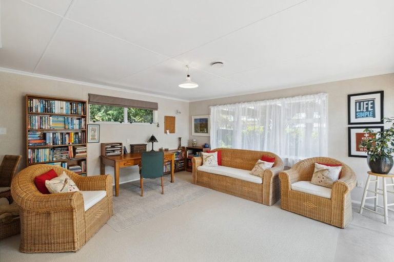 Photo of property in 1091 Halcombe Road, Halcombe, Feilding, 4779