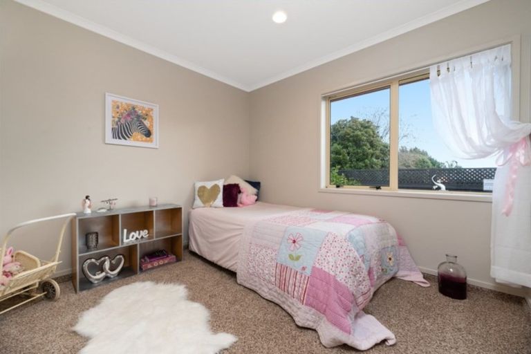Photo of property in 12 Kestrel Avenue, Welcome Bay, Tauranga, 3112