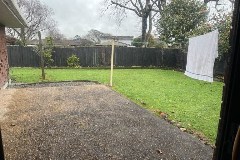 Photo of property in 6 Caulfield Place, Awapuni, Palmerston North, 4412