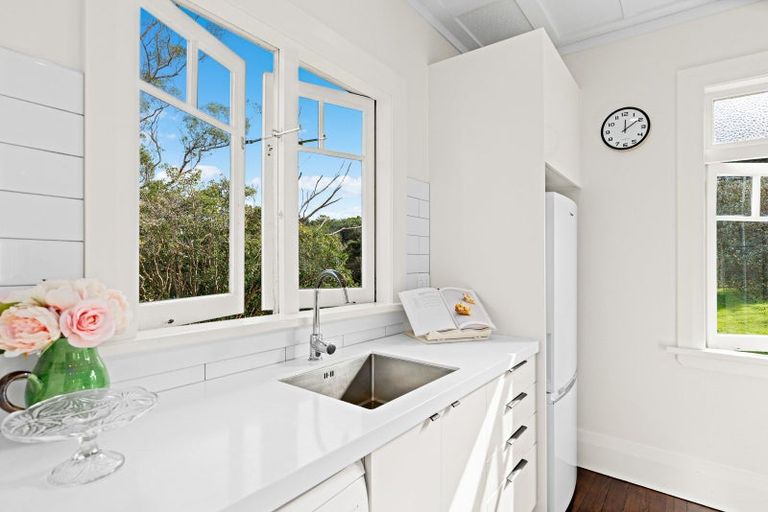 Photo of property in 421 Whitmore Road, Tawharanui Peninsula, Warkworth, 0986