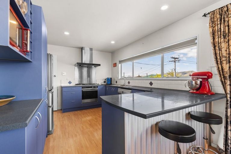 Photo of property in 140 Charles Street, Blenheim, 7201