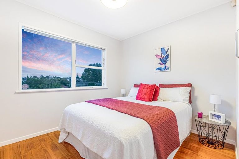 Photo of property in 55 Glendene Avenue, Glendene, Auckland, 0602