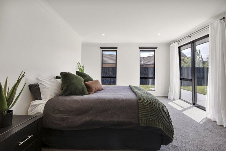 Photo of property in 1 Rapaki Street, Pegasus, 7612