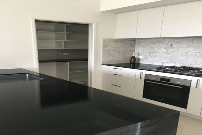 Photo of property in 183 Spur Road, Stillwater, Silverdale, 0993