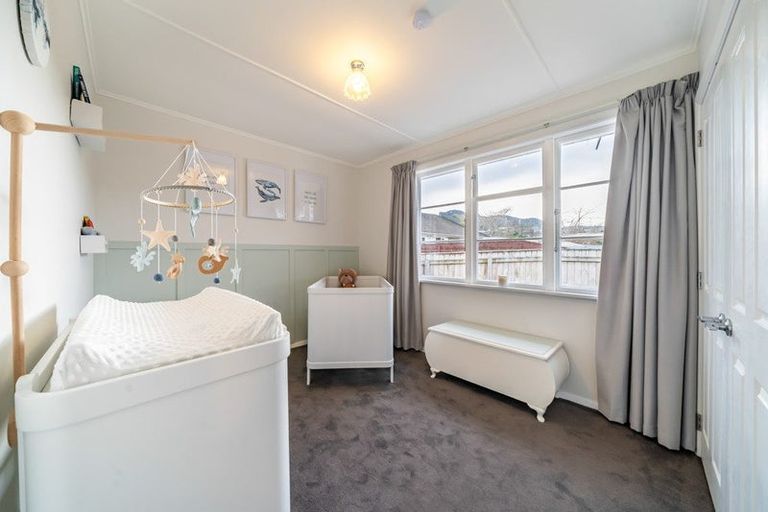 Photo of property in 121 Thackeray Street, Trentham, Upper Hutt, 5018