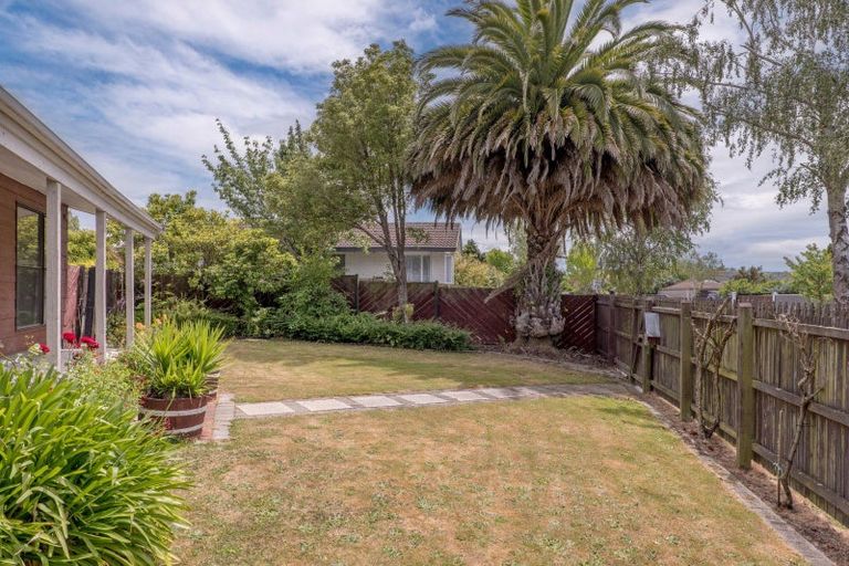 Photo of property in 60 Solomon Avenue, Redwood, Christchurch, 8051