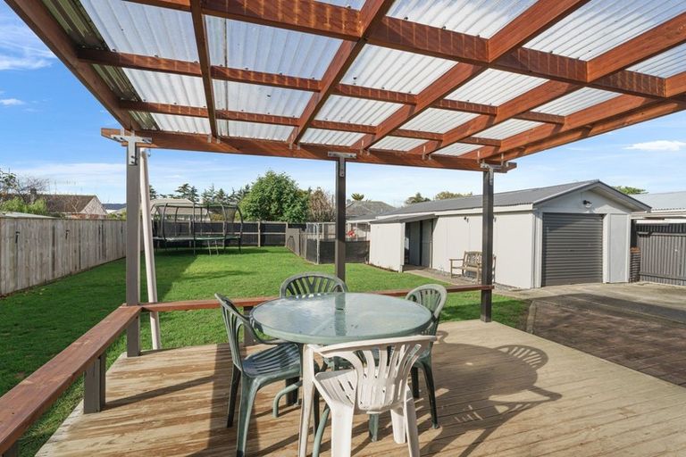 Photo of property in 13 Matai Street, Levin, 5510
