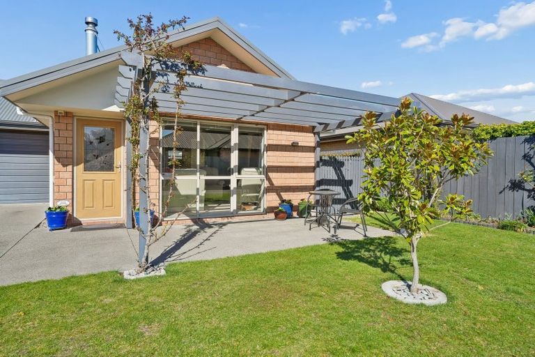 Photo of property in 2 Jackmin Lane, Burwood, Christchurch, 8083