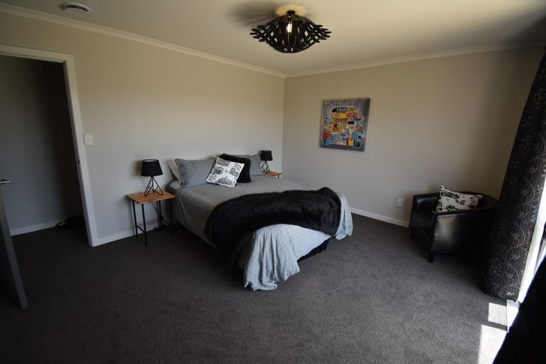Photo of property in 12 Te Kama Street, Levin, 5510