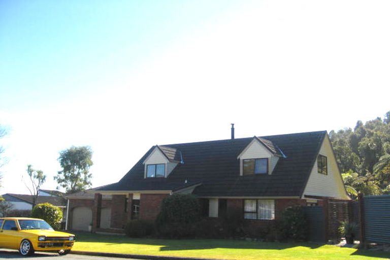 Photo of property in 14 Coates Street, Greymouth, 7805