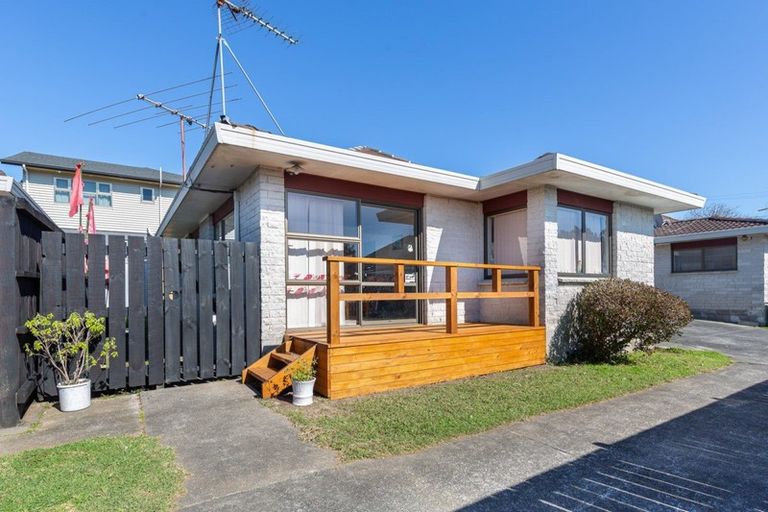 Photo of property in 2/34 Portage Road, Papatoetoe, Auckland, 2025