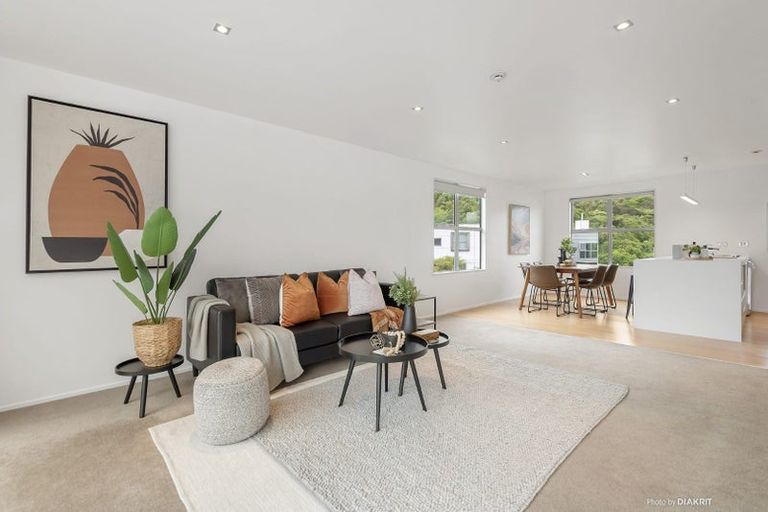 Photo of property in 65 Saddleback Grove, Karori, Wellington, 6012