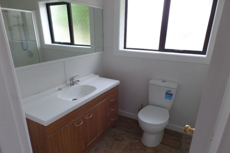 Photo of property in 371 Yaldhurst Road, Russley, Christchurch, 8042