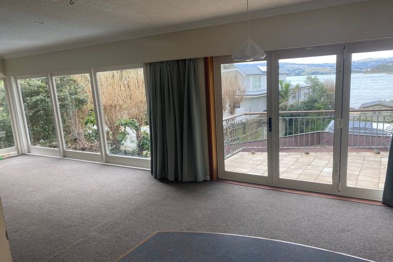 Photo of property in 4 Seaview Road, Paremata, Porirua, 5024