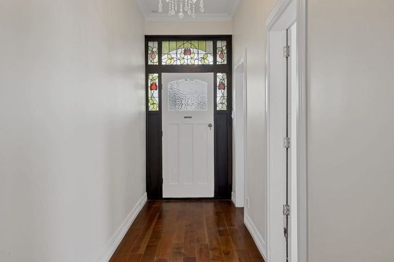 Photo of property in 123 Fisher Avenue, Beckenham, Christchurch, 8023