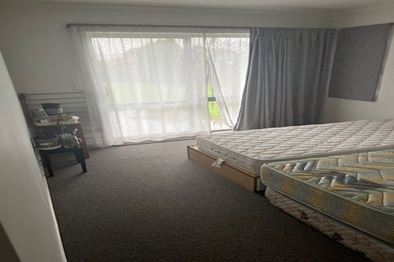 Photo of property in 28 Lochnagar Drive, Lake Hayes, Queenstown, 9304