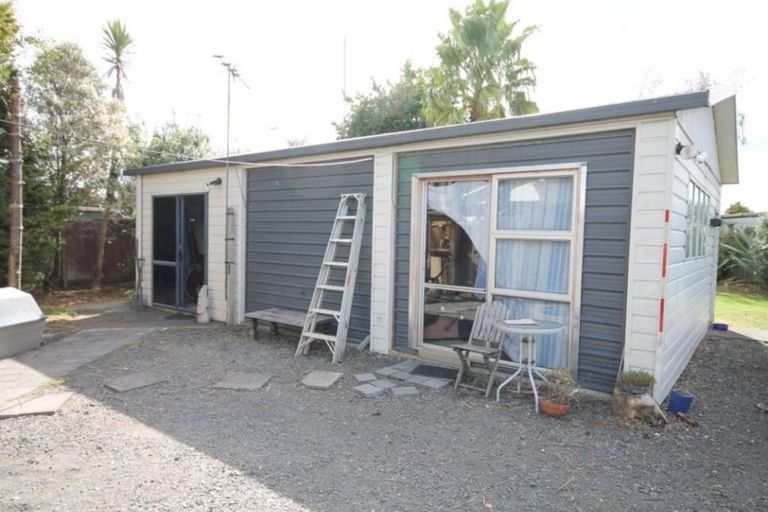 Photo of property in 15 Park Estate Road, Rosehill, Papakura, 2113