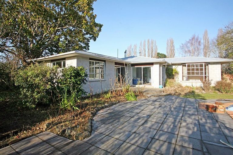 Photo of property in 40 Macdonalds Road, Belfast, Christchurch, 8051