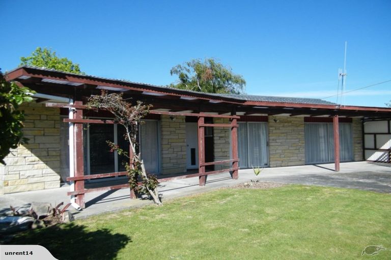 Photo of property in 21 Sutherland Crescent, Westbrook, Palmerston North, 4412
