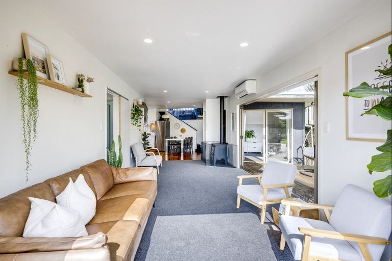 Photo of property in 233 School Road, Clive, 4102