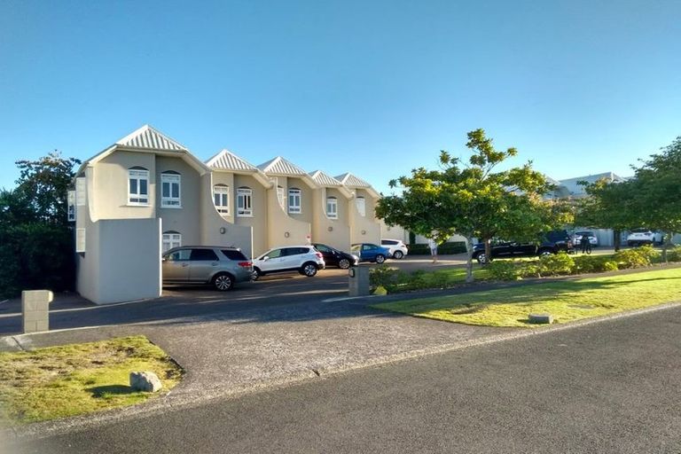 Photo of property in 27/96 Lake Terrace, Taupo, 3330
