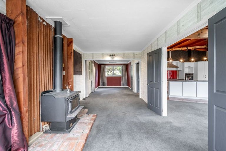 Photo of property in 49 Ferry Road, West Plains, Invercargill, 9879