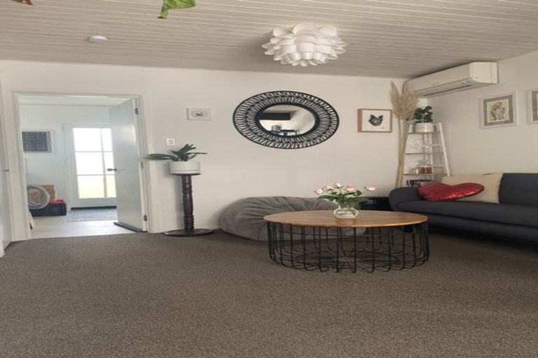 Photo of property in 3/129 Champion Street, Edgeware, Christchurch, 8013