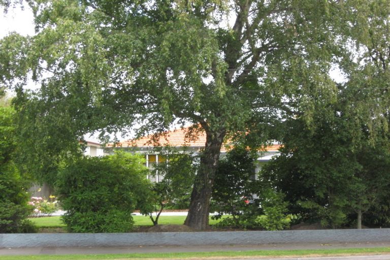 Photo of property in 90 Opawa Road, Opawa, Christchurch, 8023