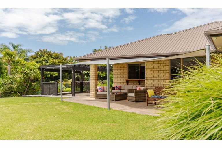 Photo of property in 14 Campbell Lane, Kerikeri, 0230