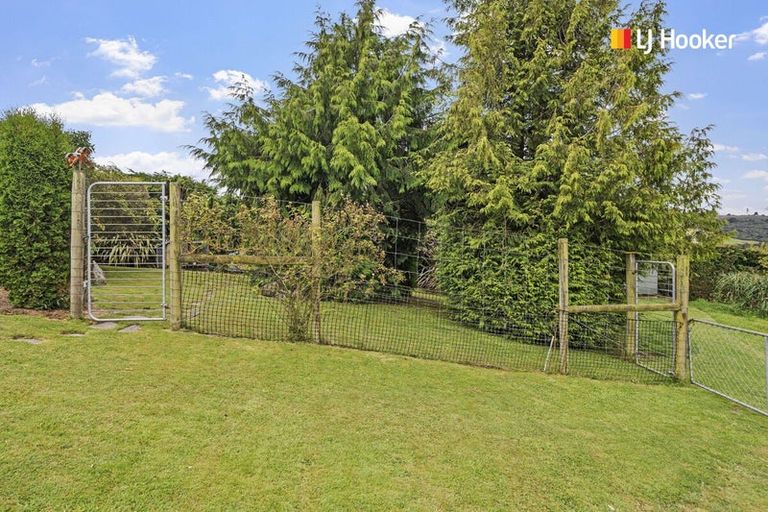 Photo of property in 43 Halfway Bush Road, Halfway Bush, Dunedin, 9076