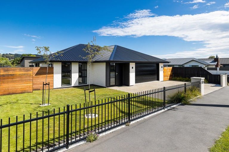 Photo of property in 180 Factory Road, Mosgiel, 9024