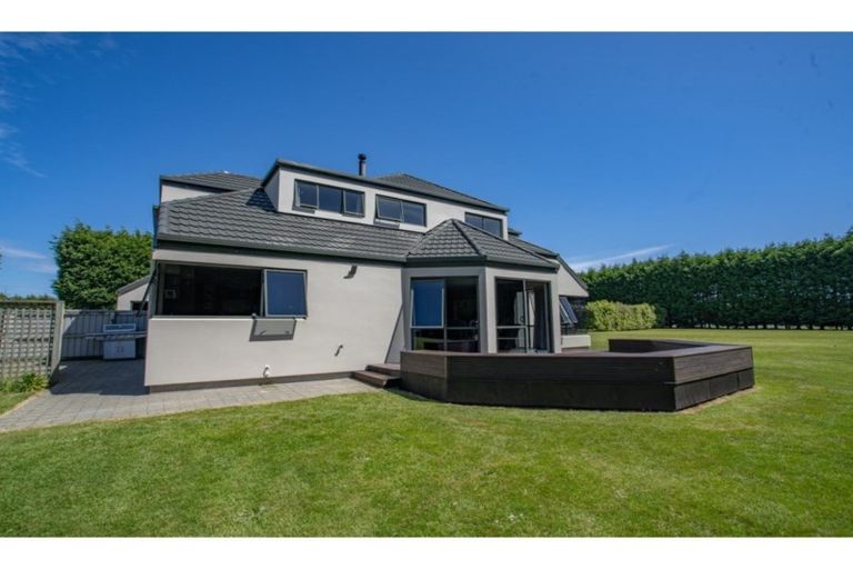 Photo of property in 5 Raeburn Avenue, Otatara, Invercargill, 9879