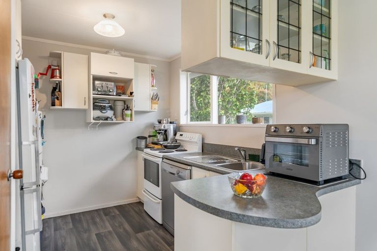 Photo of property in 162 California Drive, Totara Park, Upper Hutt, 5018