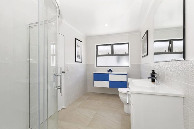 Photo of property in 9 Latimer Way, Petone, Lower Hutt, 5012