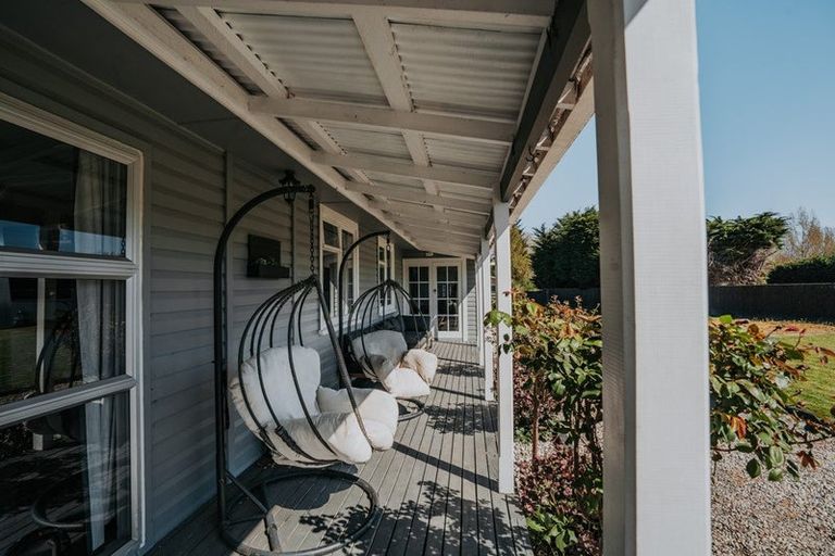 Photo of property in 17 Cross Street, Milton, 9220